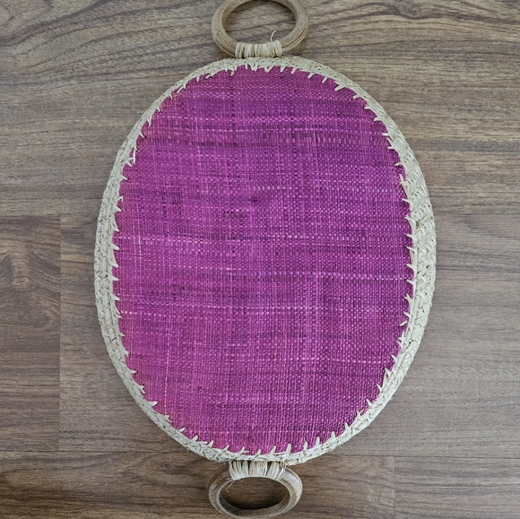 Woven basket - Picture 5 of 6